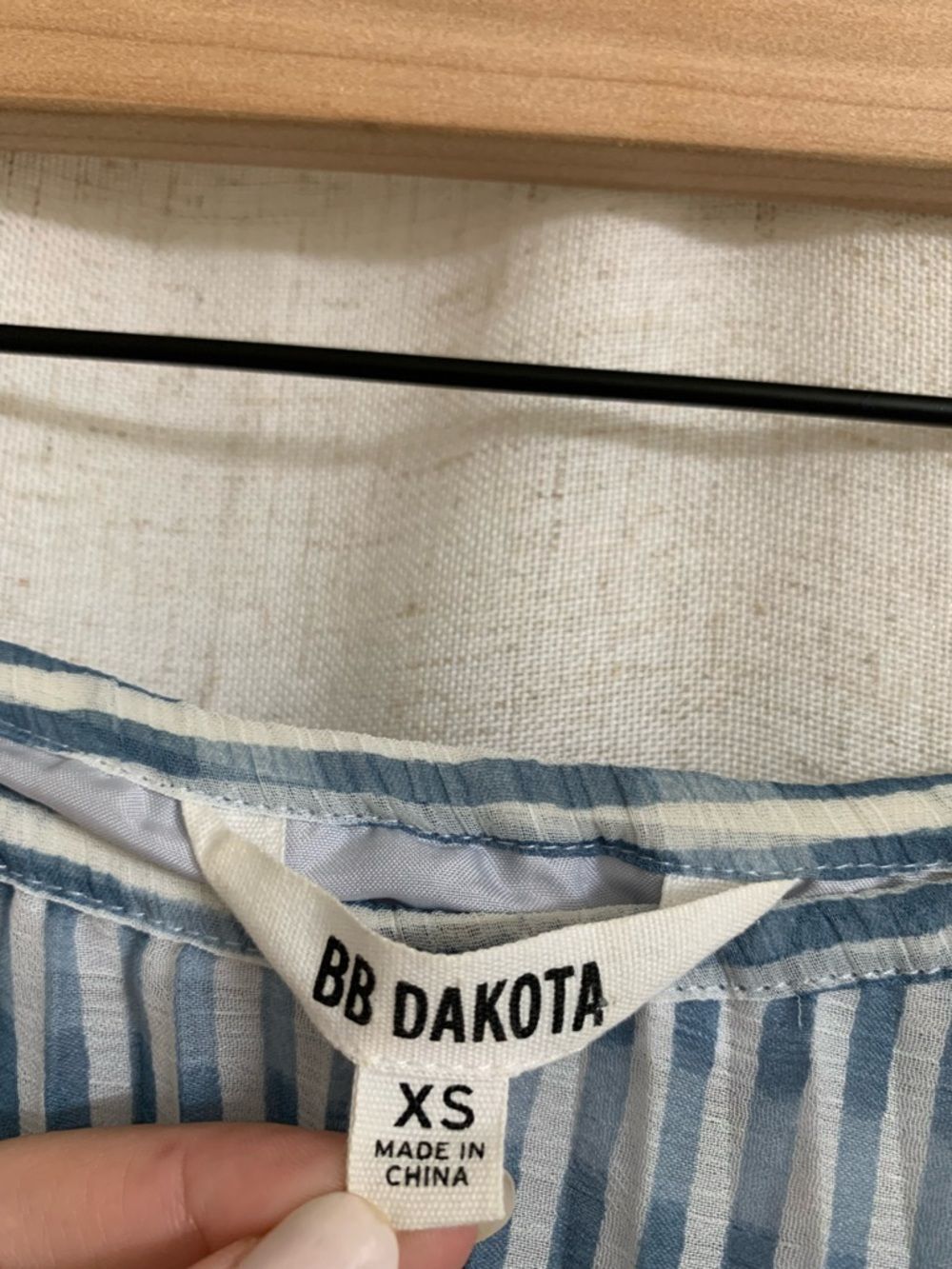 BB Dakota Accordion Striped Blue White A-Line Midi Skirt READ - Picture 7 of 9